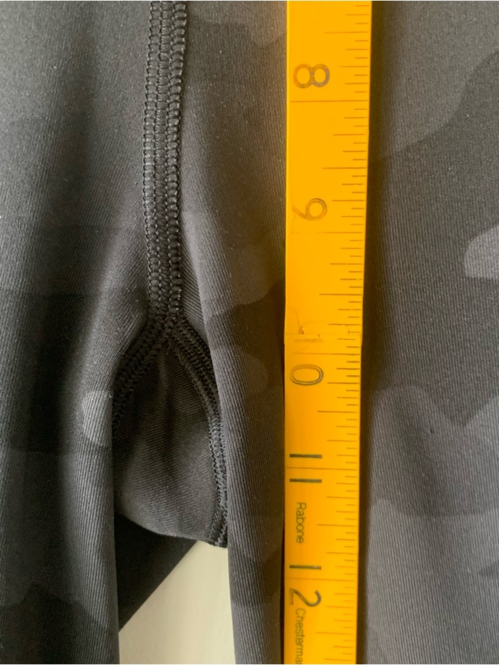 Lululemon Athletica Swift Speed High-Rise Tight 28" Legging Camo Luxtreme Size 8 - Picture 7 of 12